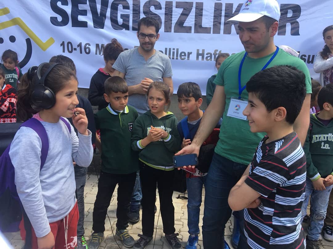 cukurcacekap's tweet photo. ÇEKAP Sağlık Hijyen PDR Koordinatörlüğü tarafından #engelliler haftası farkındalık oluşturma çalışması yapıldı.

#hakkari #çukurca #çekap https://t.co/JwuvJyDg40