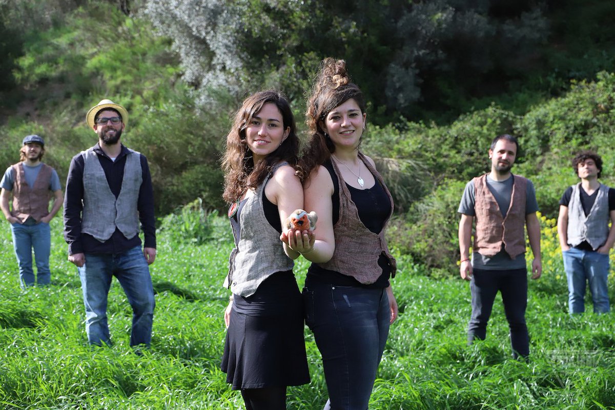 concursmusicabd's tweet photo. Mès bandes apuntades! #TakiSounds ritmes llatins fusionats amb reggae i ska #OrquestaSincronica trio de tango, música persa i balcànica @GatetMata rapper en català, #RobinSecret estil variat, folk, rumba i més! LÖANSHARK banda de heavy metal, #Ponga jove cantautor https://t.co/V5P8kabBIG