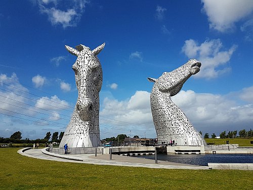 YYCdeals's tweet photo. YYC Deals Alert:  Calgary to Glasgow, Scotland - $391 CAD roundtrip including taxes  https://t.co/ngQrmo25lt https://t.co/KzcfgmRMEn