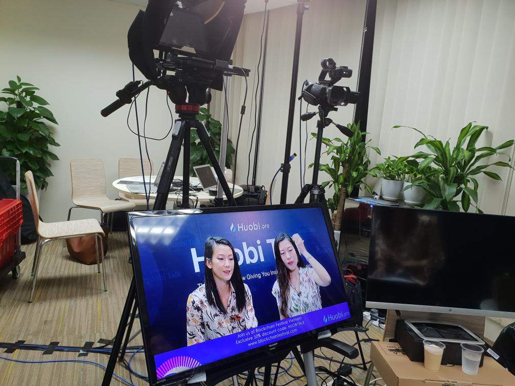 HTX_Global's tweet image. See you at Huobi Talk tomorrow - Hear from Mona Du, our featured guest from #DATx and learn and earn at the same time with our attractive airdrop prize pool of over 600k DATx tokens! 

Invite all your friends now and stay tuned! bit.ly/2IcL8cl
@pamelynchee @DATxOfficial