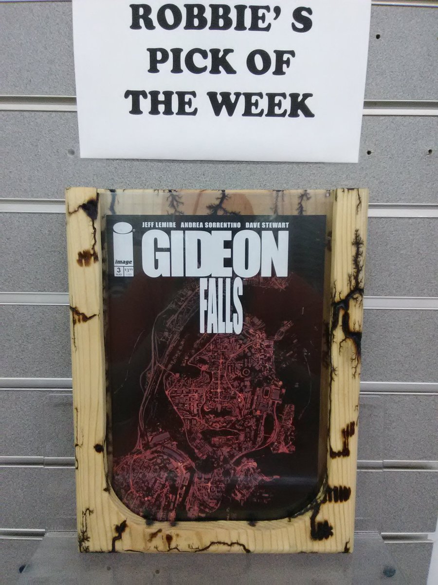 #PickoftheWeek is #GideonFalls #3 from @JeffLemire @And_Sorrentino @Dragonmnky. Perfect is the only word to describe this wonderful achievement in horror. 
#NewComicBookDay #comicbooks