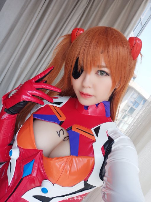 コスプレイヤー半半子のTwitter画像21