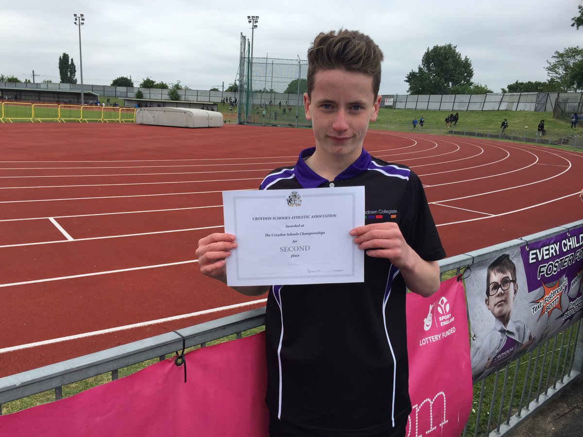 RiddlesdownPE's tweet photo. Well Done Dan Murray 2nd Place in the 800m - amazing run 🥈🎽🏃‍♂️ https://t.co/R0nHHWBbF7