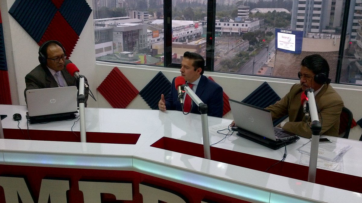 FernandoCIEEPI's tweet image. Presidente del CIEEPI, MBA. Fernando Salinas,  ofreció entrevistas sobre situación del sector eléctrico en el país, en las radios Platinum y América.