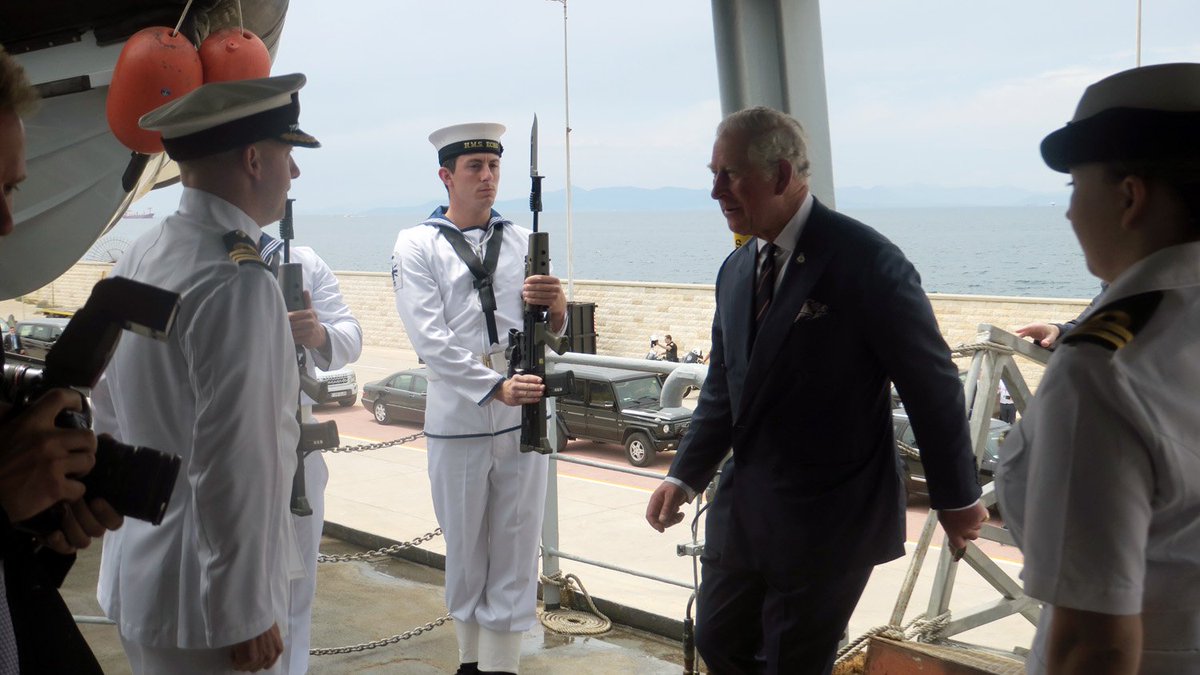 RoyalNavy's tweet photo. Prince Charles shared “his and his nation’s pride” with the men and women of @HMS_Echo  when he thanked them for their mercy mission in the #Mediterranean @ClarenceHouse  https://t.co/ScGOSVO9ZC https://t.co/tpAVycKFSG