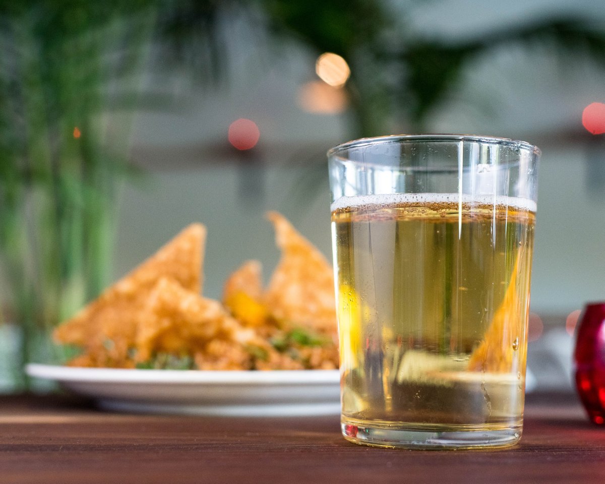 You're looking at your new go-to combo right here. Our highball is made with rum, pineapple and sparkling coconut water, making it the perfect drink to complement a plate of Pineapple Fried Rice. 🌴 #MontroseHTX #MyHouston