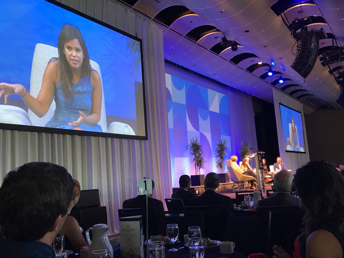 echoarch's tweet image. Lee Mayer @thehavenly — we need to build Denver as a place beyond mountains and sunshine to provide career growth and global business success. // @DowntownDenver #stateofdowntown