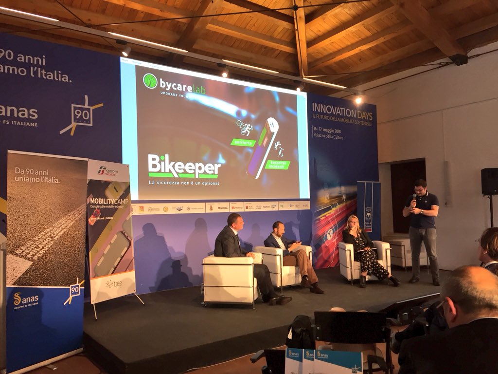 opinnoitaly's tweet photo. .@BycareLab, #startup @timwcap presenta il suo innovativo sistema di sicurezza #bikeeper sul palco del #MobilityCamp @fsnews_it @StradeAnas https://t.co/m0r1e0TSaz