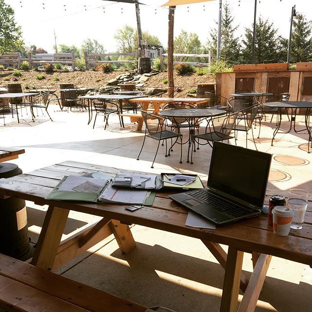 My office is cooler than yours... 😎😘
.
.
.
.
.
.
.
#patio #beergarden #outdoors #sunshine #allendale #puremichigan #brewery #breweries #craftbeer #beer #lovemyjob #work #businesscasual