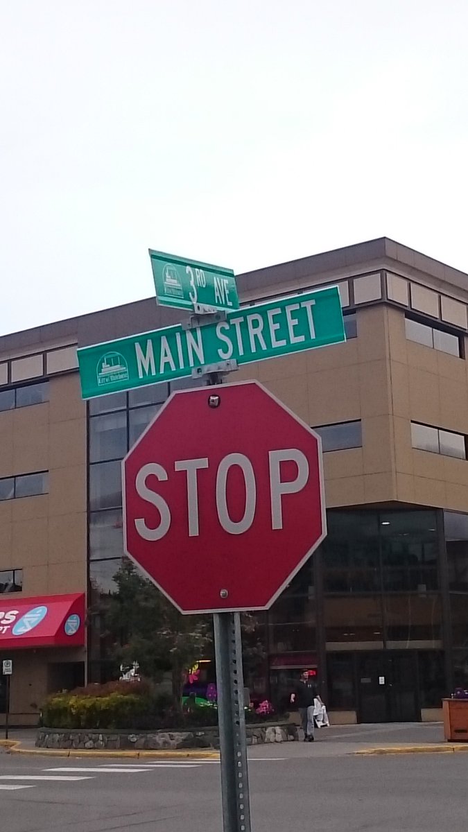 HELLO WHITEHORSE
 Main &amp; Third 11:30AM to 3:30PM
 On the menu today:
 Greek Garlic Pulled Pork, Roasted Chicken Lebanese Shawarma, not to mention all your favourites!