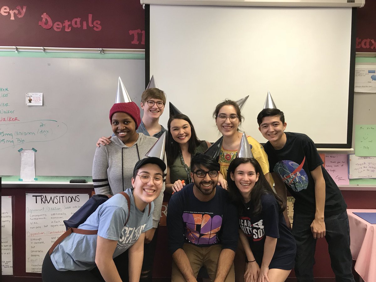 shard0fsunlight's tweet photo. #PantherProm2018 https://t.co/WMl7yZymQL