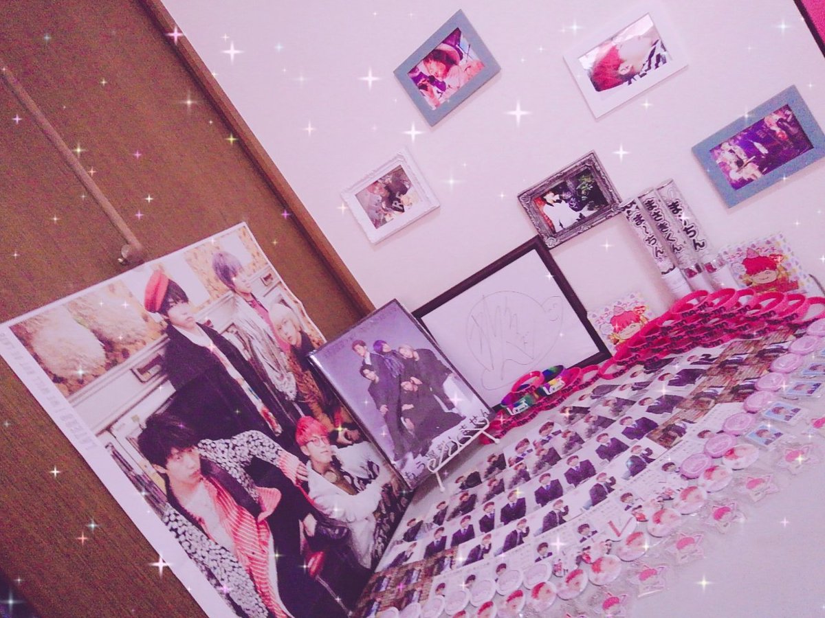 _0negi___'s tweet photo. 19歳おめでとうございます！いつでもまーちんさんはわたしのアイドルです！🙄❤

#まーちん生誕祭 #まーちん生誕祭2018 #まーちん #ま〜ちん #レイターズ #祭壇 https://t.co/yoOAiQJy6A