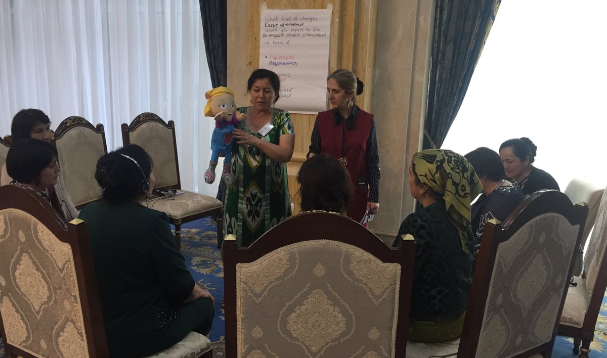 unicefkg's tweet photo. With @ukinkyrgyzstan support, teachers and practitioners working with young children and families in the regions of #Kyrgyzstan #Tajikistan were trained on new methods to teach tolerance and peacebuilding in early age #EarlyMomentsMatter #ECDForum #UKAid https://t.co/KxYElfG2xc