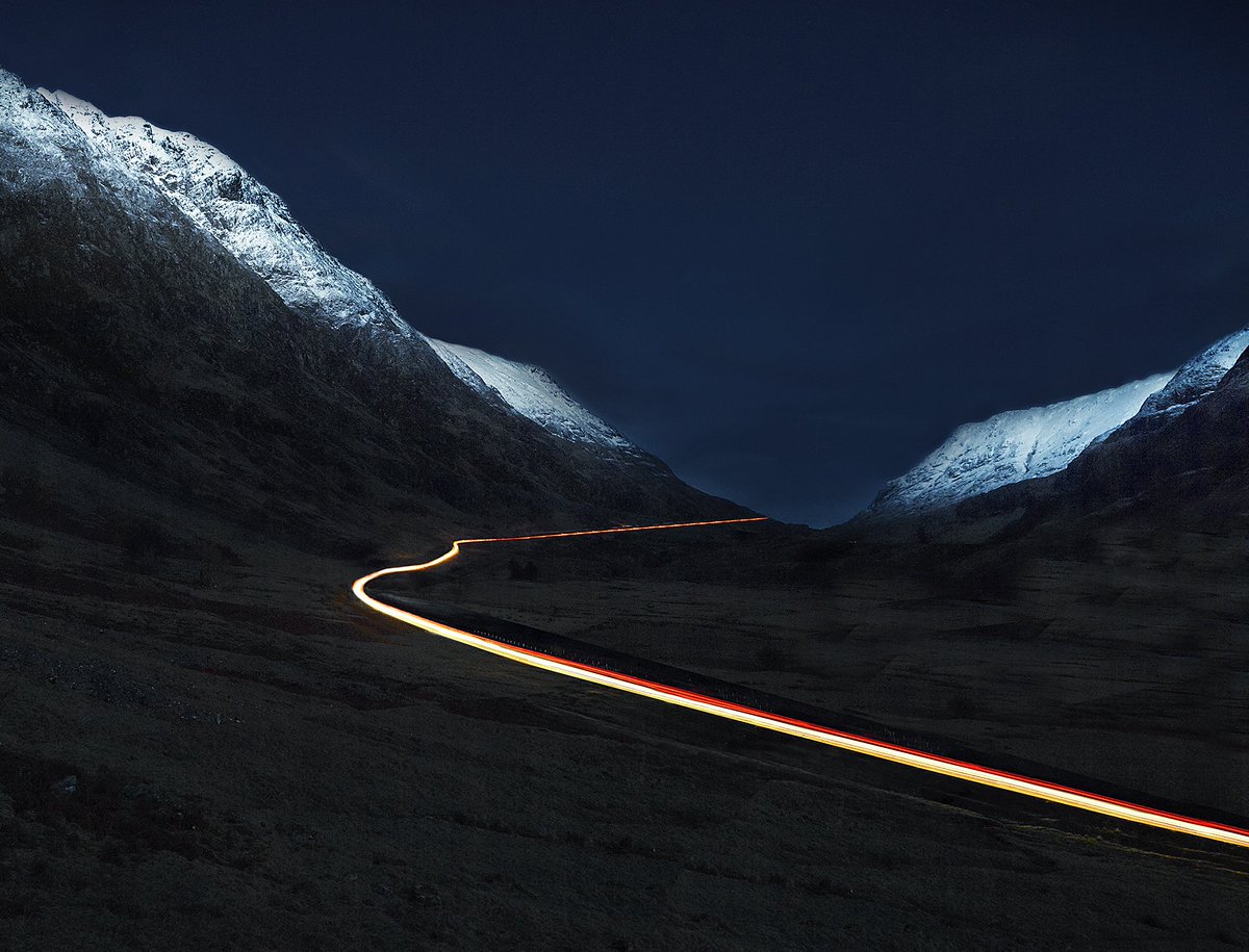 FreelanceDir's tweet photo. We now represent Simon Stock. Photographer and film maker. #setlife #photographer #filmaker #commercialdirector #cardirector #landscapes #supertechy https://t.co/IxAPi0Czsq