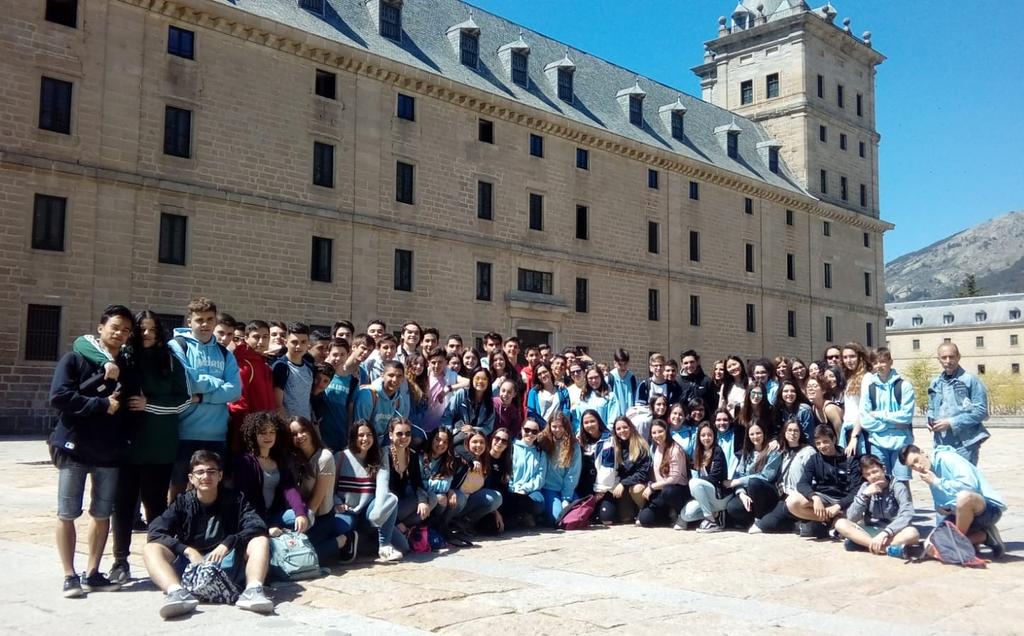 manyanetsandreu's tweet photo. El Escorial. 4t ESO. #JoSocManyanet https://t.co/hZIj1FHLc5