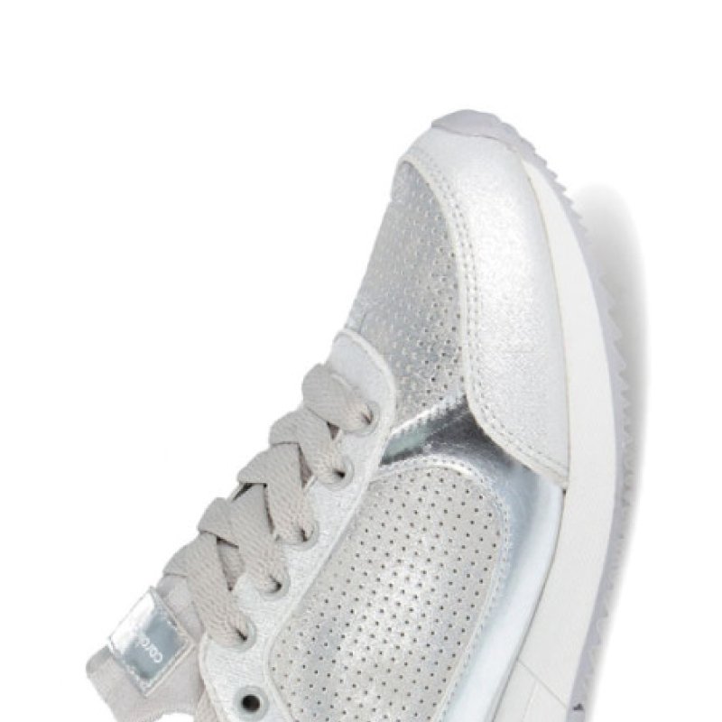 BoixCarolina's tweet photo. Las deportivas de @sencilla_ideal son una de nuestras favoritas esta temporada 💓💓 Consíguelas aquí ➡ https://t.co/LrGHkeS0Rm #CarolinaBoix #shoeslovers #BeReal #BeBoix #ootd #styleblogger #sneakers #streetstyle #styleoftheday #stylish #shopping #shoponline https://t.co/ttn0Fdr6OQ