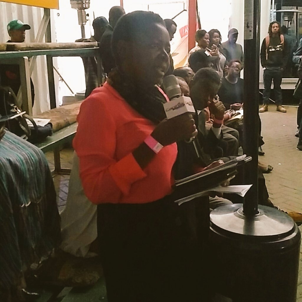 capitalkfm's tweet photo. #2018GlobalReport

Florence urges stakeholders to adopt gender balance in these discussions 

@unescoROSA @UNZimbabwe @ArterialZim @SwedeninZW 
@napoleonnyanhi https://t.co/f3Tou6Ccfg