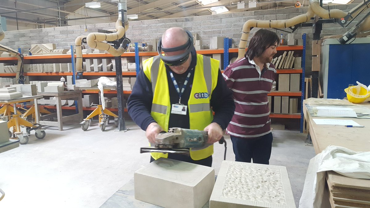 aparamir's tweet photo. @CITB @CITB_Scotland  giving a try on the @BeaconingEU @HeriotWattUni #cyberphysical #hololens application @edinburghcoll https://t.co/h6RcsDoIQH