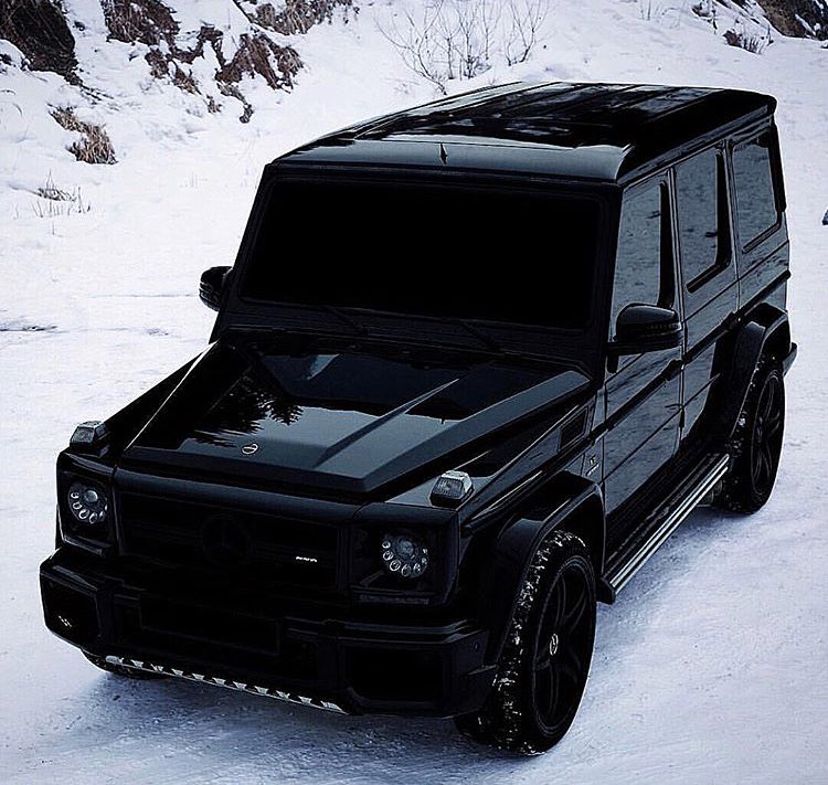 Sanelelesley2's tweet photo. Black Panther 🙌

I can run JHB n DBN with this just for a weekend😁😍 https://t.co/IFztSCKJ34