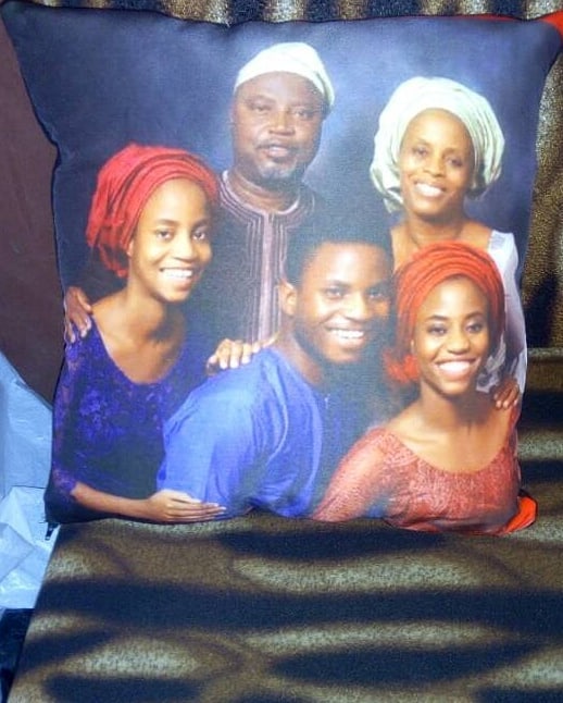 Personal_Cupid's tweet photo. What we have been up to😁. God bless our clients . .
.
.
Personal Cupid at your beck and call😉. #PersonalCupid #Gift #GiftItems #OneStopShop #GiftIdeas #Valentine #birthday #Anniversary #Delivery #Anniversary #Delivery #decisions #GiftsInLagos https://t.co/FqlGzKnujg