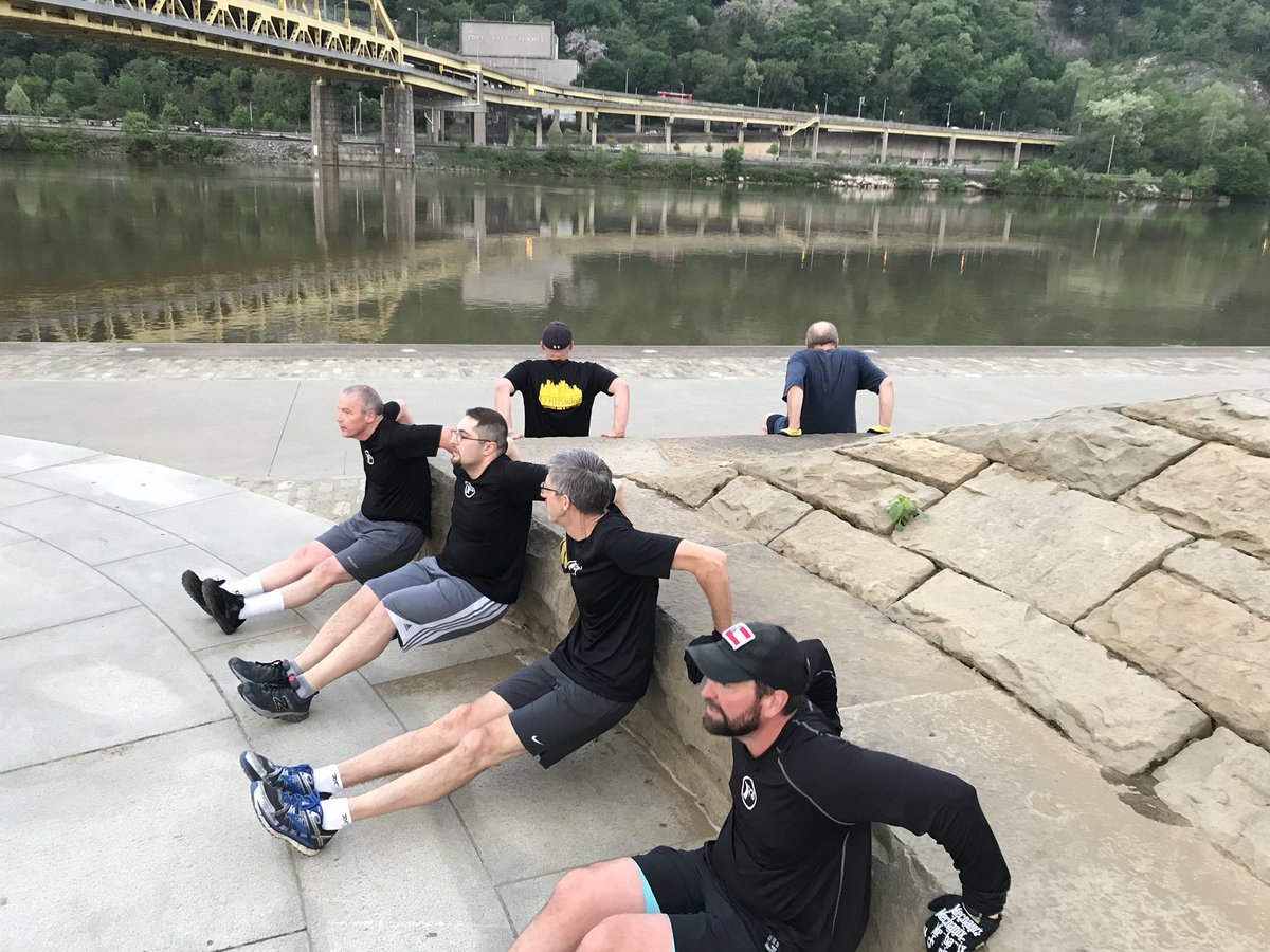 jtip3's tweet photo. Thanks @F3Pittsburgh for a real beat down this morning in the gloom. Haven’t logged 7500 steps before breakfast in a while #newbabydad #butnoexcuses https://t.co/0Syn4s5LvF