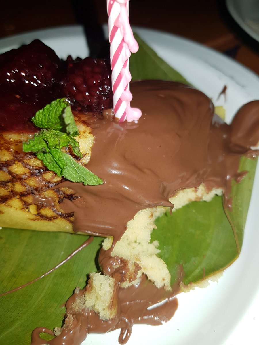 suearelan's tweet photo. Sea feliz en 4 pasos:
#foodlover #foodporn #cerdeando https://t.co/pyjzhN6WIx