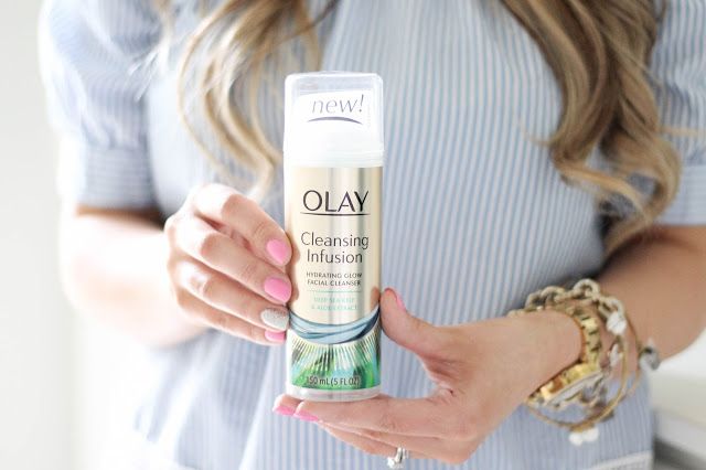 a_classy_fash's tweet photo. On the blog, I’m chatting about the best facial cleanser from @OlaySkin for hydrated & glowing skin!
#ad #SoyFreshSoClean #Olay
https://t.co/1vloIkVJqP https://t.co/Z1eH8RbRO4