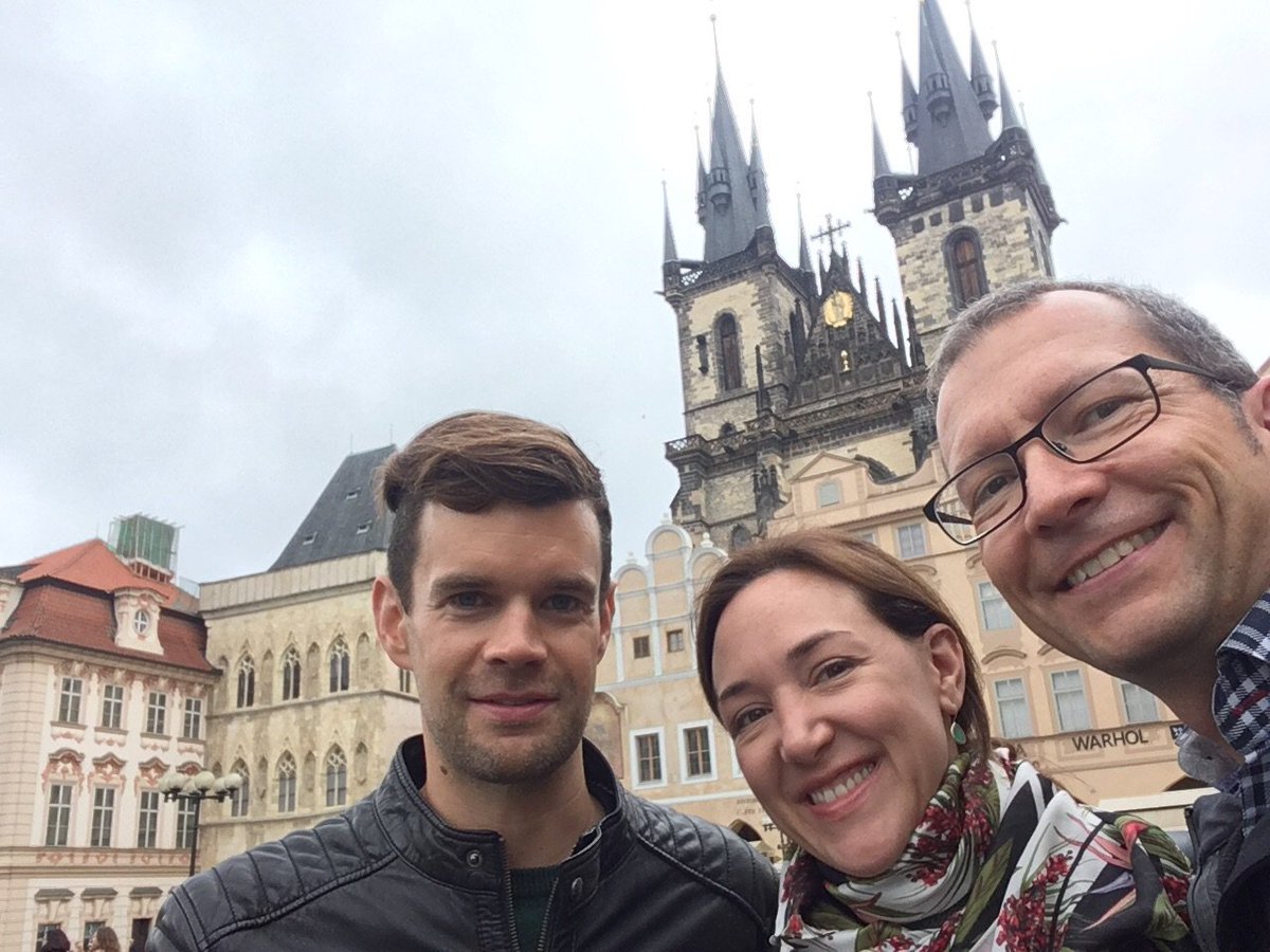 Mit <a href="/KarinTaheny/">Karin Taheny</a> und <a href="/fabianhonline/">Fabian Huber</a> in Prag für <a href="/yourposition/">Yourposition (part of Dept)</a> 

#BestLargeIntegratedSearchAgency #DigitalMarketing #Eusearchawards #Nomination #Searchagency #fingerscrossed