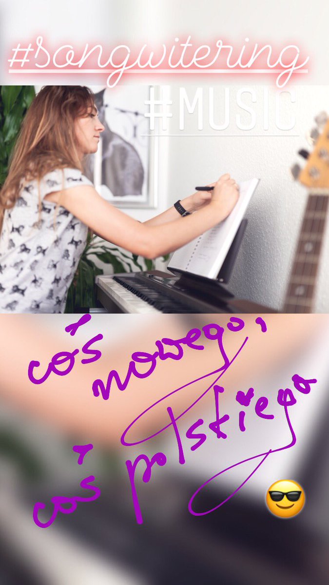 MirellaWiacek's tweet photo. #dziekuje za #zainteresowanie sie wczorajszym postem zaröwno na #twitter jak i na #insta,w #odpowiedzi na niektöre #pytania-pracujemy nad #singlem w jezyku #polskim
w #nagrode😀jeszcze jedno #zdjecie 😁#pozdrawiam i #milegodnia #music #mirella #polishsinger #singer #polonia https://t.co/kbUSI03Y2a