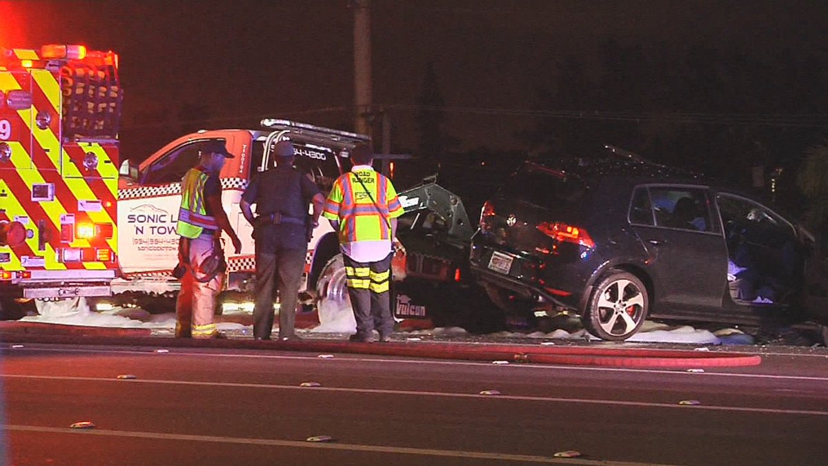 Man hospitalized after being struck by car on shoulder of I-95; driver in custody bit.ly/2ImZLdb?utm_so… https://t.co/0VceSWJvI7