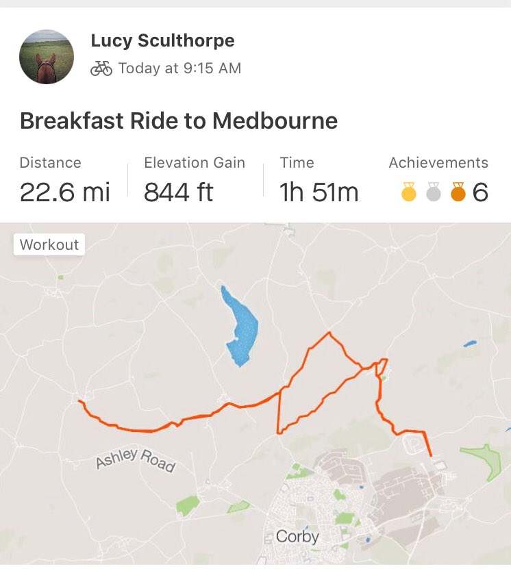 lucyscul's tweet photo. Nice little morning ride with a breakfast stop halfway 😋 https://t.co/kpoeV7niMl