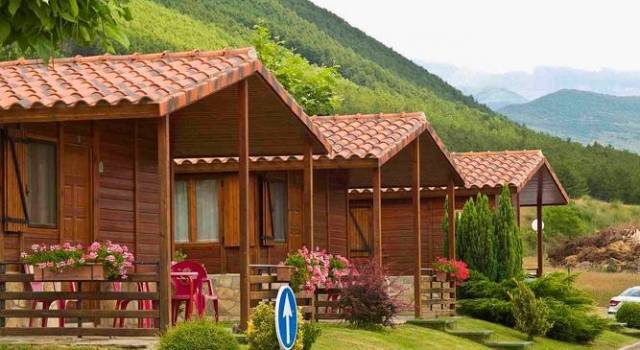 La #wifidependencia llega al #camping. Según la <a href="/fedcampings/">Campings de España</a>, el #wifi se valora más que el precio o que la animación a la hora de elegir camping para pasar las #vacaciones ➡️ bit.ly/2rMe1p6