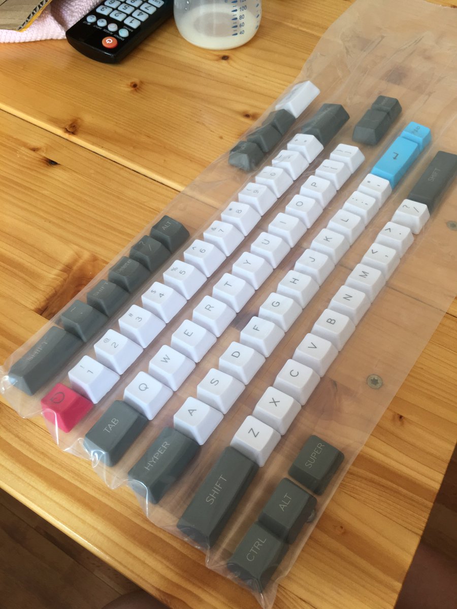 EugenPirogoff's tweet photo. sometimes kids dictate how your day looks like. I have to stay inside today so no #uikonf18 unconference day for us. At least we can do nerdy stuff at home. Testing out some keyboard parts. https://t.co/8XP1AXckMy