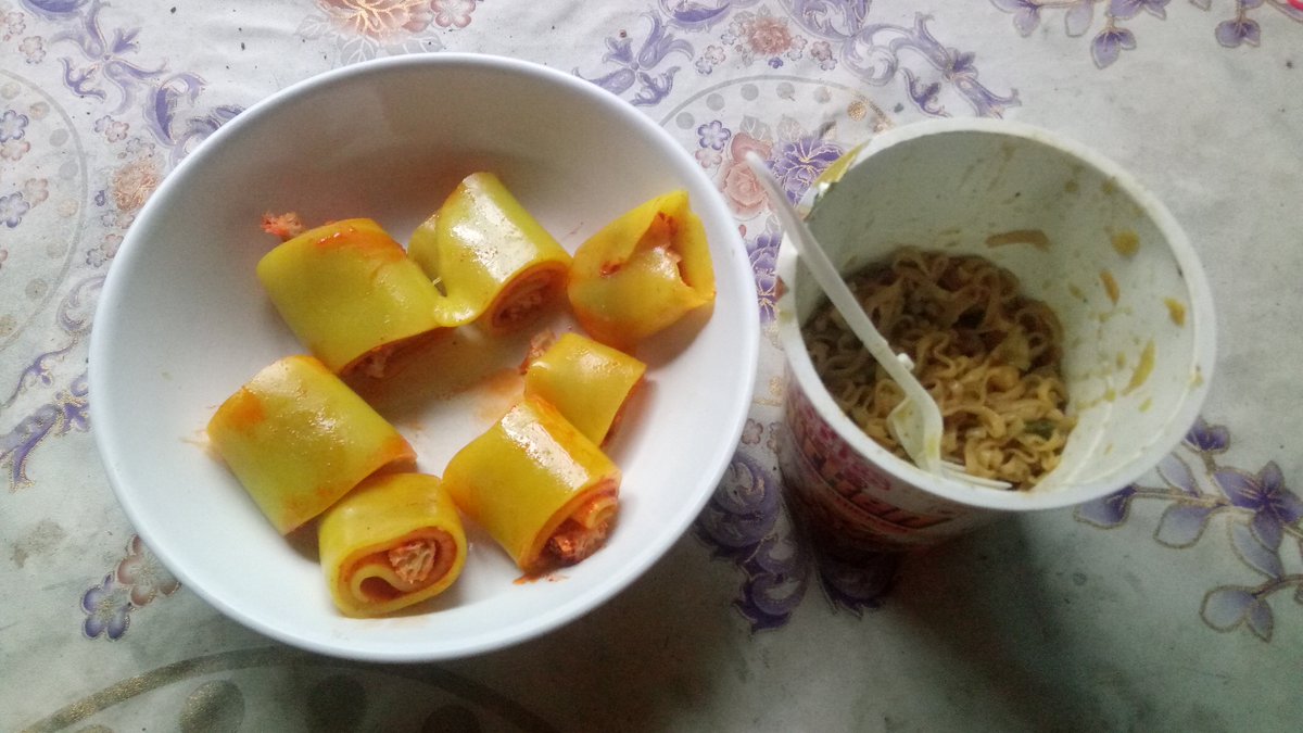 oviya_chokey's tweet photo. @AnjuSweetz @umapadmini26 @SonaSweetsugar @OviyaForLife hlo sisters..need this delicious #laghing.. eve snacks tym.. https://t.co/VHfEWoNAd8
