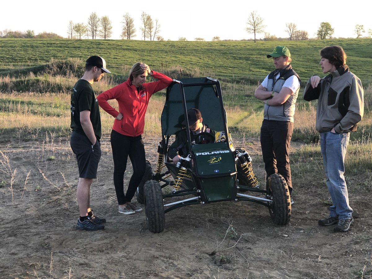 KyleJBosch's tweet image. . @KristiLLarson getting the rundown on driving the Baja car ... #ndsuengineering