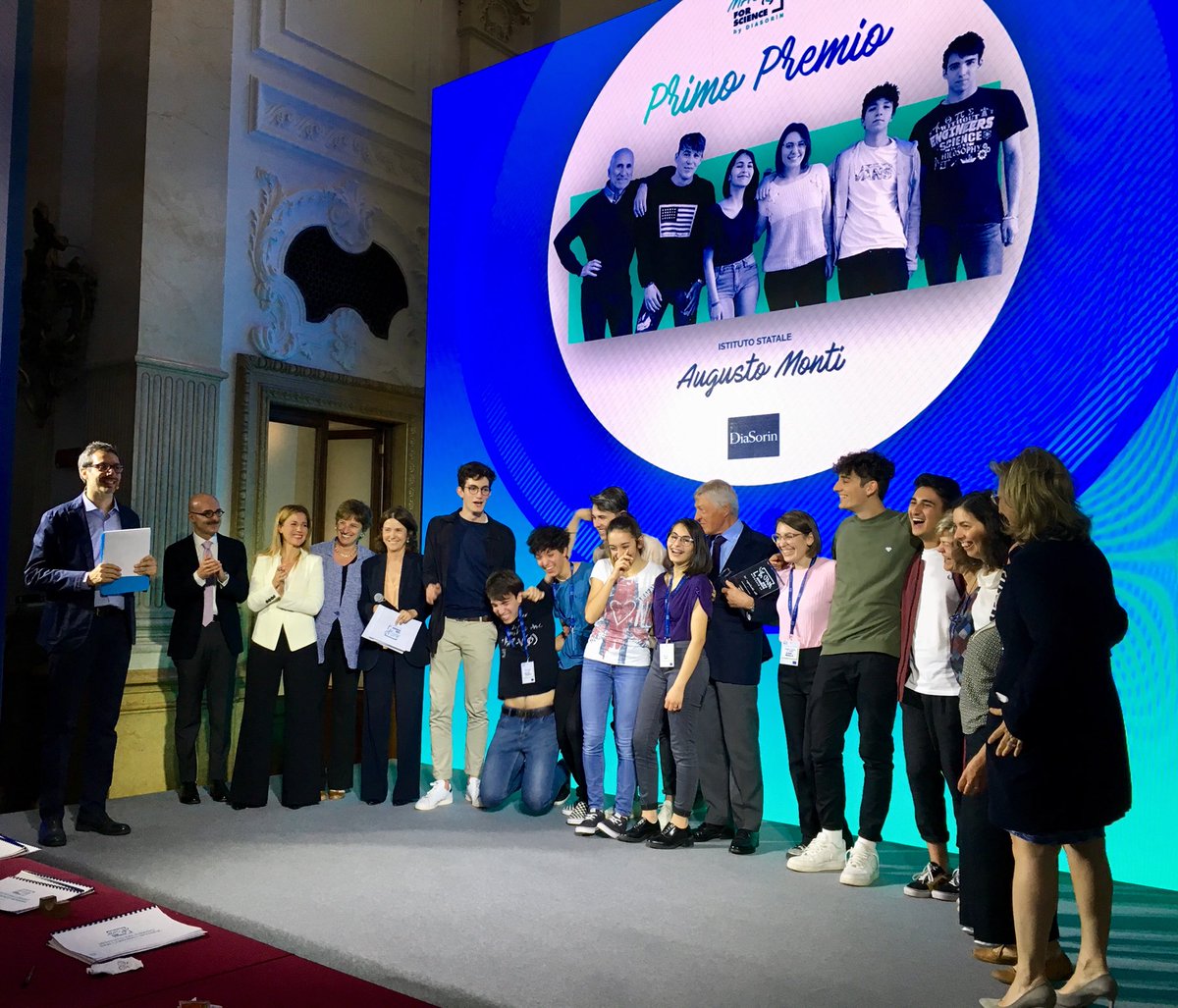 Dopo una lunga attesa esce il verdetto: ad aggiudicarsi il premio #MadForScience 2018 è l’Istituto Statale Augusto Monti di Asti!🥇
Complimenti a tutti i team per l'impegno e la passione dimostrati!
<a href="/StampaTorino/">La Stampa Torino</a> <a href="/torinoscienza/">torinoscienza</a>