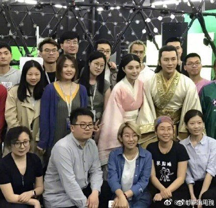 dramapotatoe's tweet image. [trending] #TheLegendofBaQing (formerly #WintheWorld) starring #FanBingbing and #GaoYunxiang (arrested on sexual assault allegations) has been rumoured to reshoot scenes with #LiChen stepping in as the new male lead. Scenes with Gao Yunxiang said to be deleted.

#赢天下