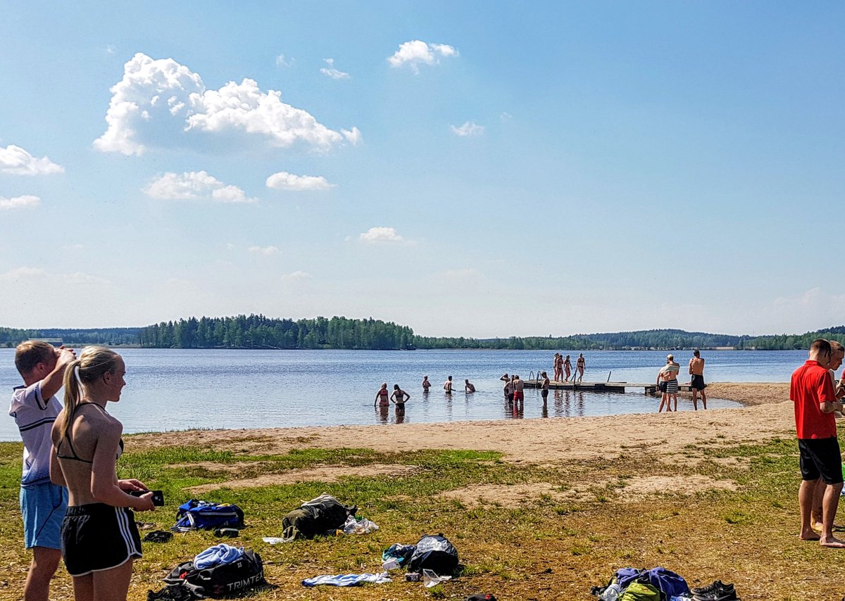 lemoine_will's tweet photo. I love these working days, when a sport psychology consultation for Finnish Orienteers go deeper into well-being... https://t.co/gGW8TVKyZN