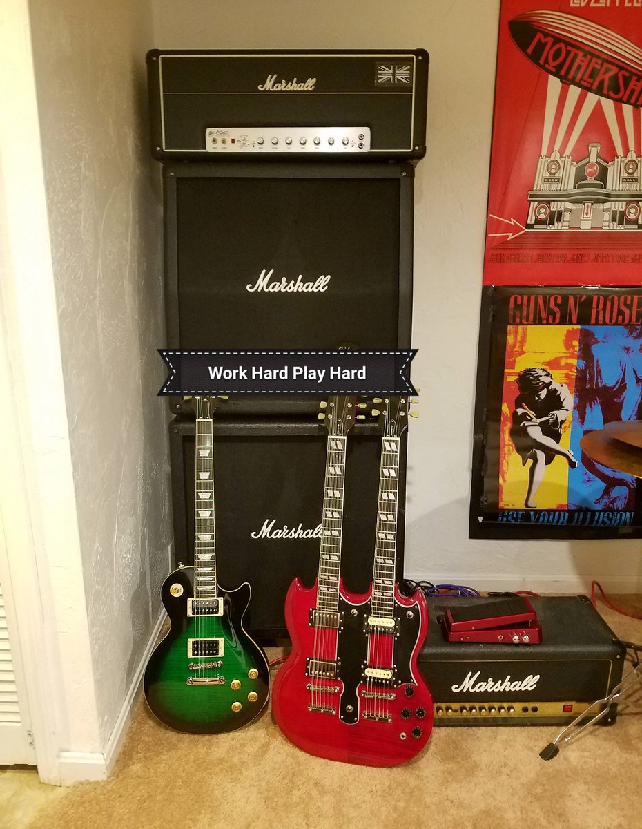 SMKCBoston's tweet photo. #workhardplayhard @gibsonguitar #1986 #eds1275 #doubleneck @SeymourDuncan @slash #alnicoIIProSlash @JimmyPage #wholelottahumbucker @CustomGibson #anaconda #LesPaul @marshallamps  #AFD100 #alltube #amphead #fullstack #marshallfullstack @AppetiteForGNfR @gunsnroses @ledzeppelin https://t.co/WXVF7XGtAD