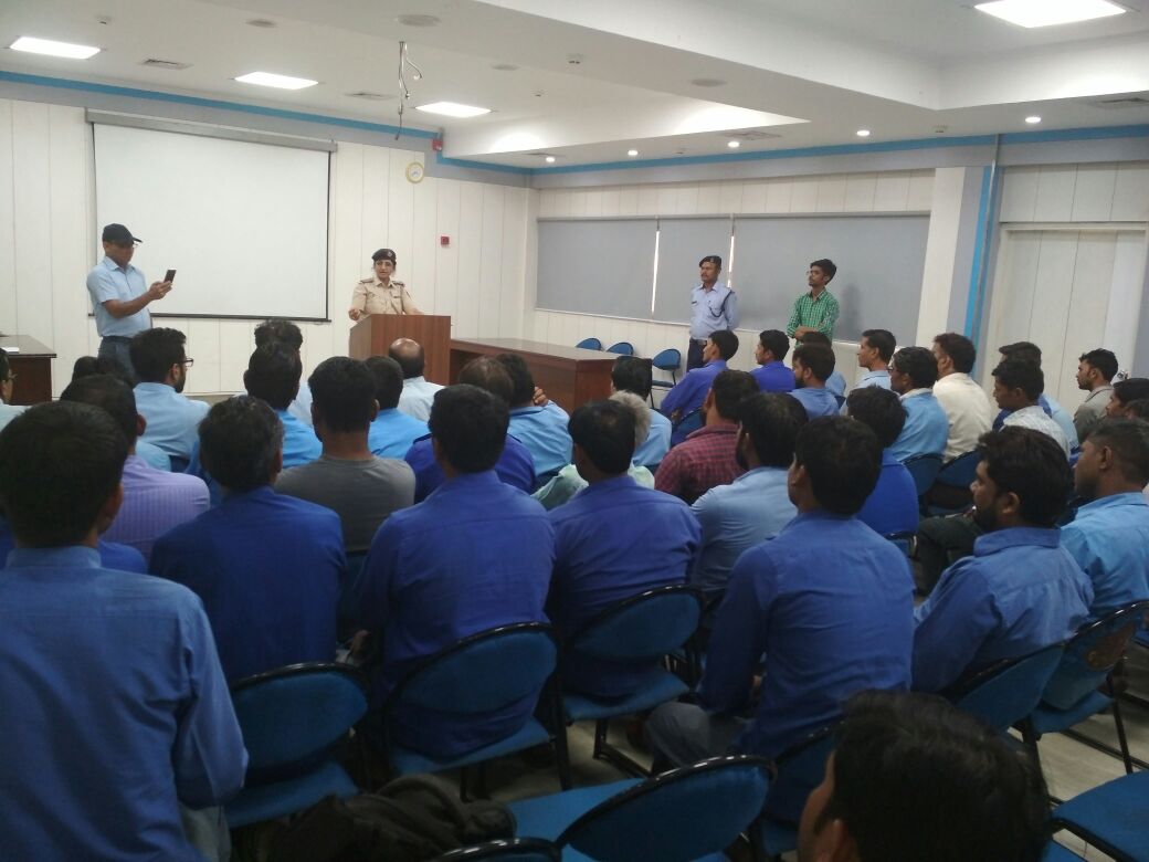 JaiHind, a
Group of Drivers from  mother dairy plant ,approx 100 driver  were sensitized about road safety and follow the traffic rules by TI Mandawali Circle,Jai Hind

 #