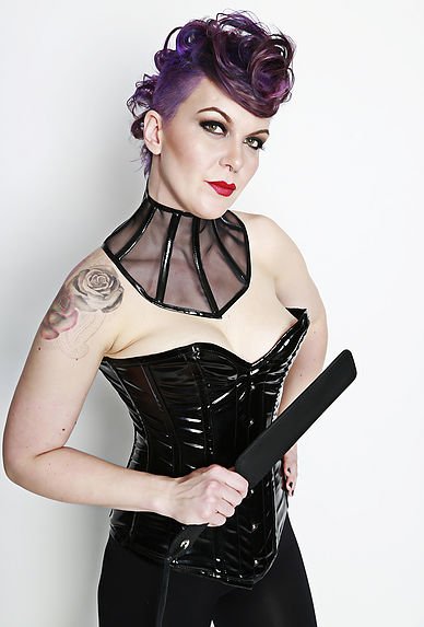UKMistressGuide's tweet photo. .@LadyValeskaX looking for a London Mistress then go see – Lady Valeska https://t.co/Hd9Uw205lf https://t.co/Qpip9g9GMu
