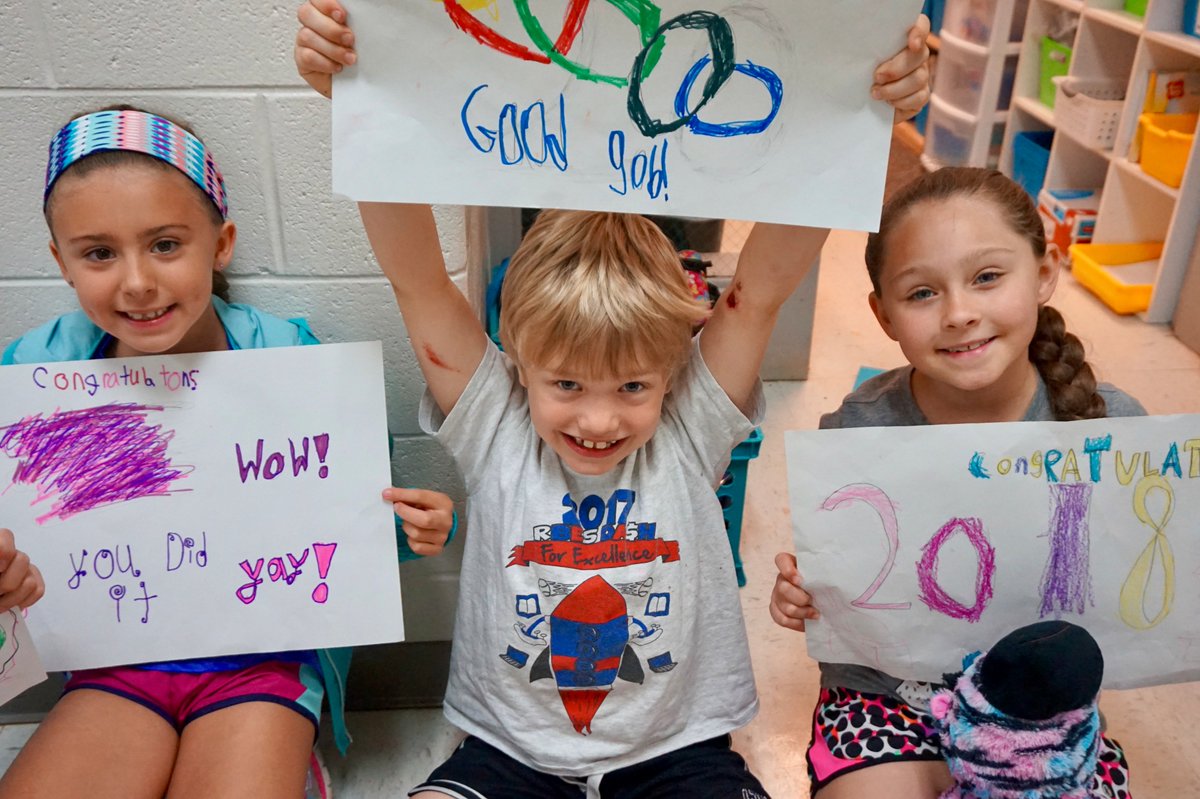 NOHSCounseling's tweet photo. Our seniors were able to go back to their Oconee County Elementary schools yesterday to walk the halls!
We ❤️🧡 these photos from @RBESRockets !!
#titangraduates #futuretitans #OCScommunity https://t.co/QRKSA2TK3P