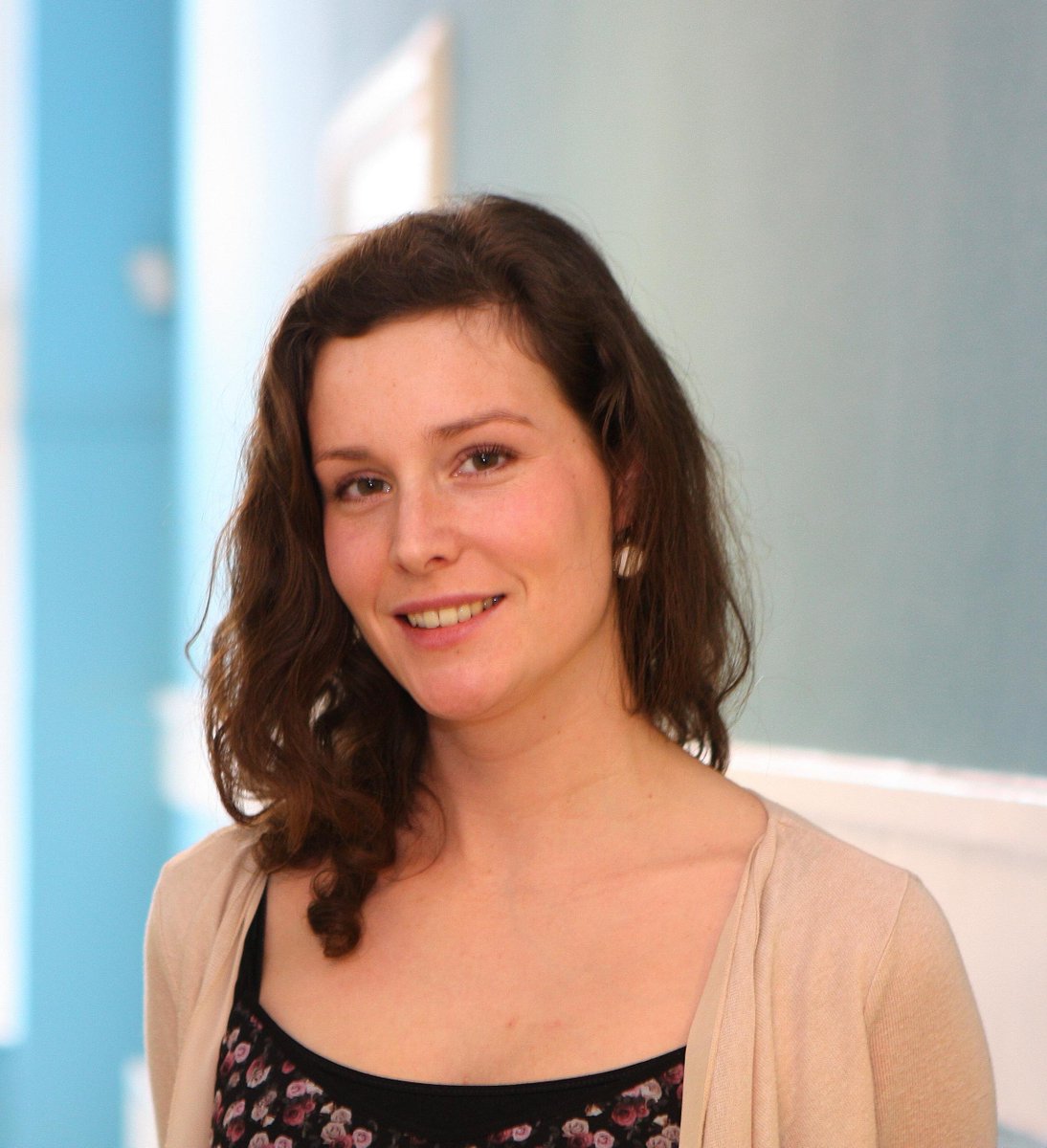 univgroningen's tweet photo. Foster children want to understand their past. PhD research by Anne Steenbakkers: The #psychosocial needs of youth in family #fostercare and the impact of traumatic experiences https://t.co/eJNFHbbN1A https://t.co/9H4HR7cOEO