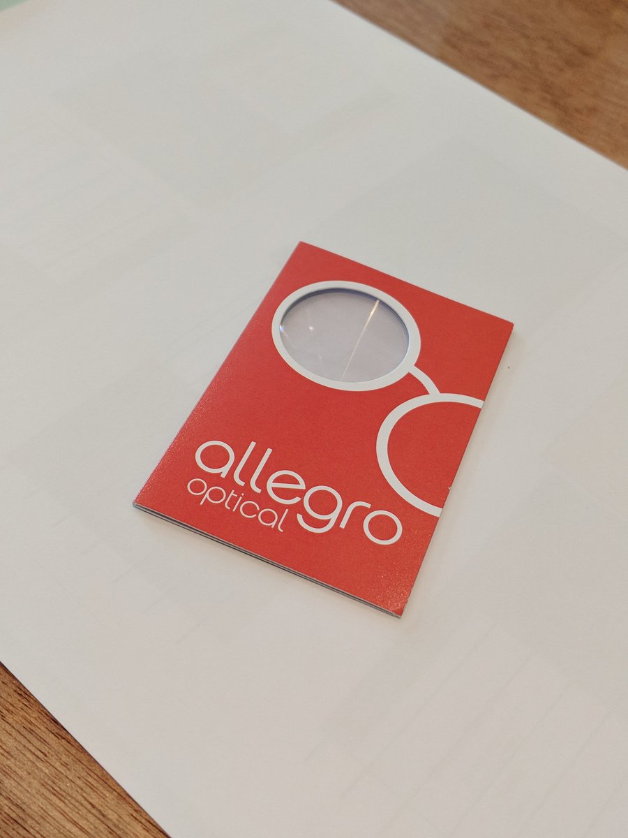 TMGonlineUK's tweet photo. I 💙 @SherylDoeFBDO @AllegroOptical #business card that doubles up as a magnifying glass! #HelpingYouSeeClearly #MusiciansOptician https://t.co/s57utgESfy