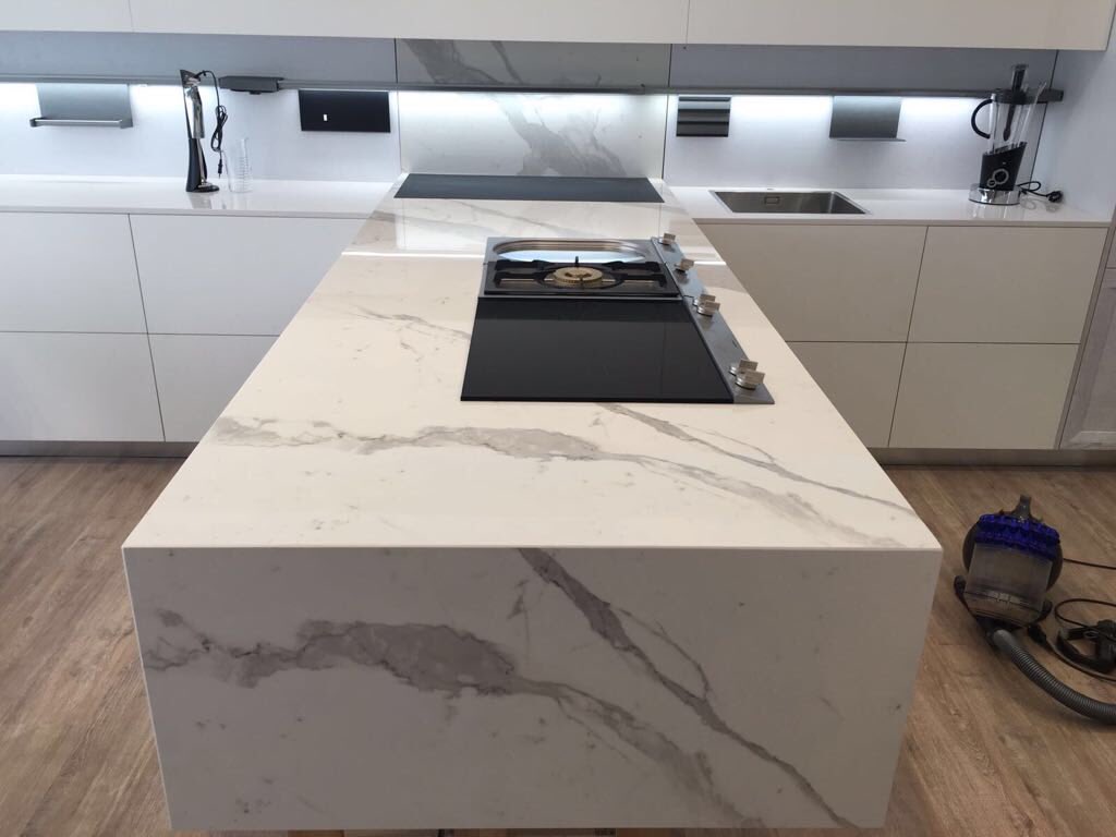 Elenko_Cocinas's tweet photo. Trabajos 100% medidos al milímetro 👌🏻

#elenko #elenkococinas #sueño #personalizacion #arquitectura #estilo #moderno #cocinas #cocinasmodernas #marmol https://t.co/He8poa0X21
