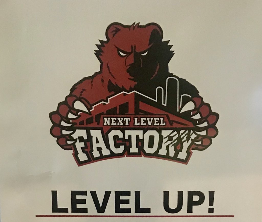 HC_CoachBrown12's tweet photo. Great night @NLFactory with @AzarShallah @NisreZouzoua @IAMMOSESFLOWERS
We have built a culture where it does not matter who you play for. We all share the same goal and that’s to take our game to the Next Level.
#NewEnglandStrong #NextLevelNightOwls #Yale #Nevada #LevelUp https://t.co/0dE75sFPjg