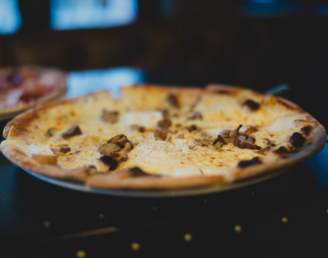 ItalianVenerdi's tweet image. The weather may have taken a bit of a nose drive, but we still have great tasting food at Venerdi restaurant....

 Find out more at bit.ly/bestpizzae5 or call 0208 533 1902
#e5  #londonddinner #londonfoodie #thisislondon #lowerclapton #clapton #londonfood #eastlondon