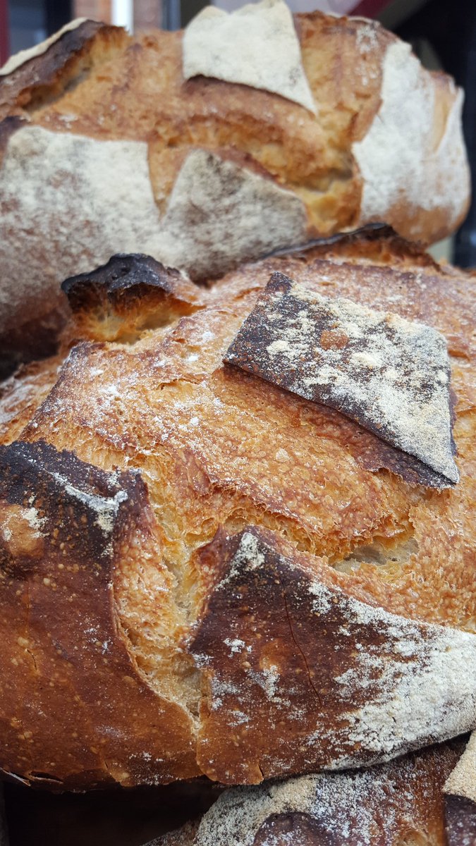 <a href="/Zannisbakery/">Zanni's Bakery</a> we think the visitors to the prestigious <a href="/WindsorFoodFest/">WindsorFoodFestival</a> August bank holiday weekend, 25th and 26th in the heart of #Windsor would love some of your freshly baked breads, last few spaces being offered this week to complete the lineup for 2018