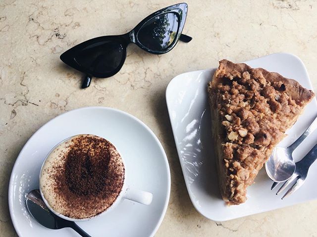 TheLWorld_ca's tweet photo. Traditional Vietnamese egg coffee and some non-traditional Vietnamese pie! https://t.co/Tn7F59M0Le