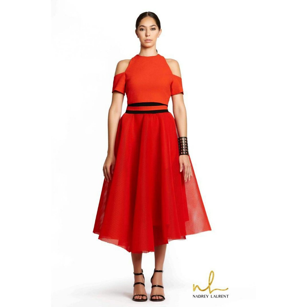 AfricaSlayers's tweet photo. Nadrey Laυrenт #AfricaInFashion https://t.co/l7VyUuYToJ